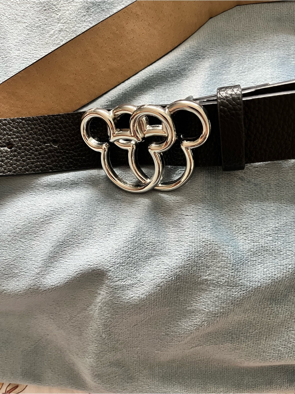 Kohl's Black Leather Belt with Silver Interlocking Circle Buckle